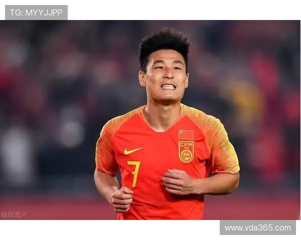 中国男足球星排名前十名盘点与分析 聚焦时代先锋与未来之星