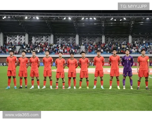 疯狂的足球每周一晚精彩开播 热血对决助你畅享足球盛宴