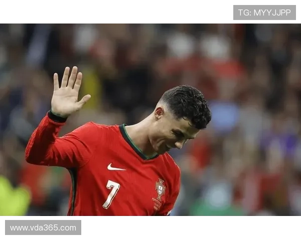 足球情怀与球星传奇：那些感动我们心灵的绿茵故事与记忆